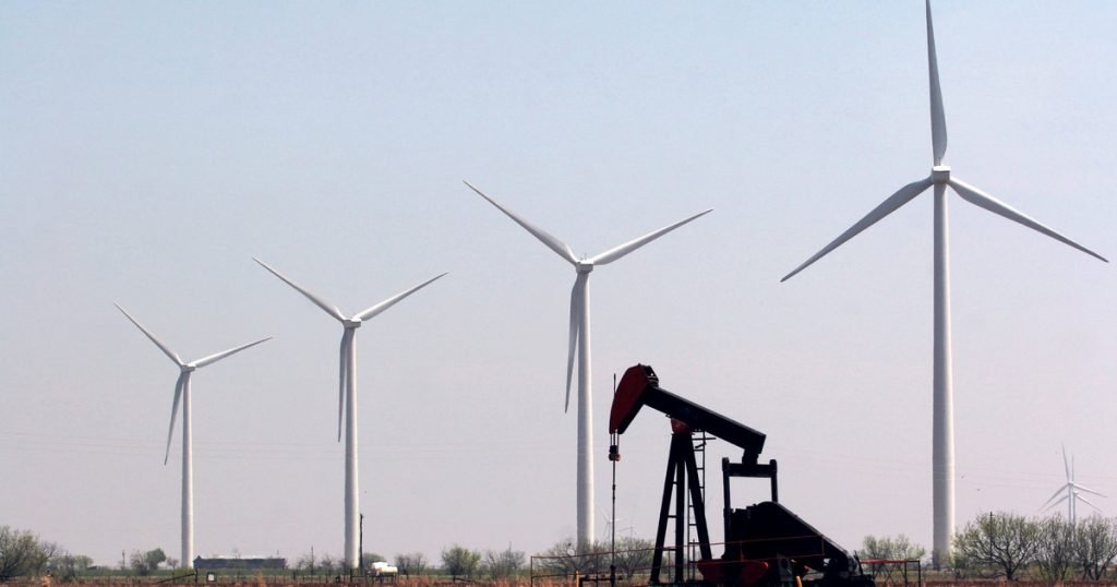 Texas Electricity Crisis Caused Due to Small Contribution of Wind Power
